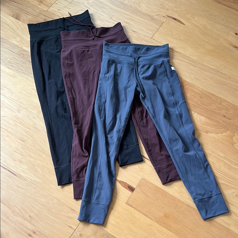 Set of Three Vuori Leggings size Small